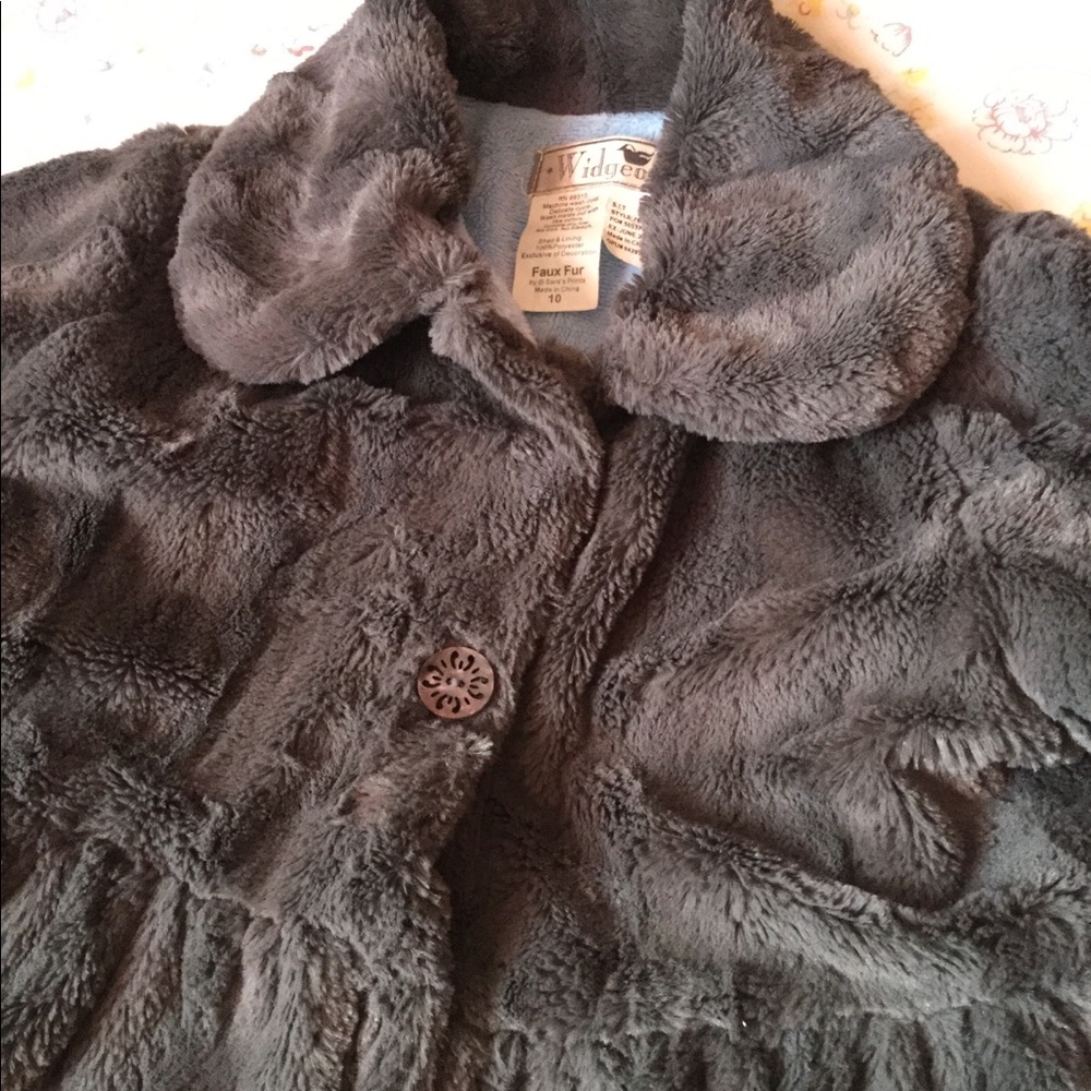 Girls Widgeon Gray Faux Fur Coat, Size 10